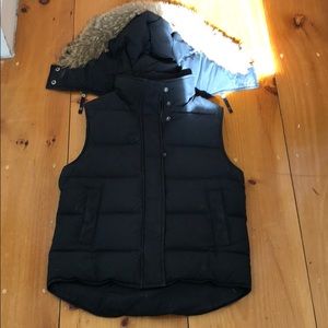 Theory puffer vest with fur hood